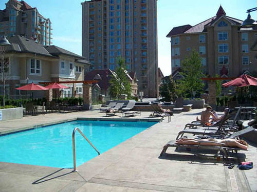 Waterscapes Resort By Dkra Kelowna Exteriör bild